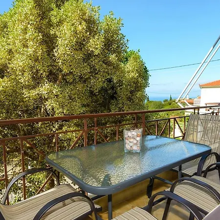 Aristotelis Lakithra-alexandra Апартаменты *