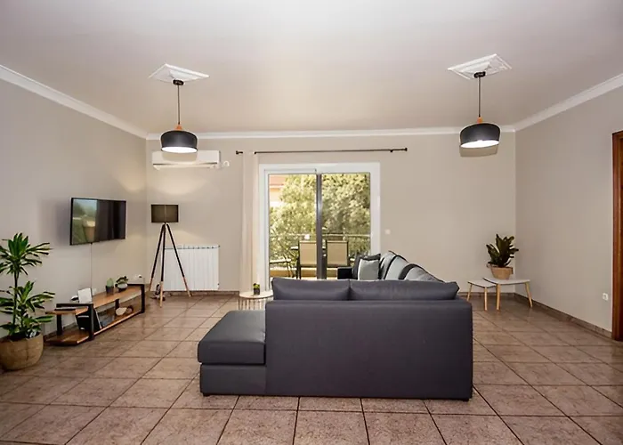 Aristotelis Lakithra-alexandra Appartement *